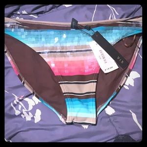 Vic bikini bottom